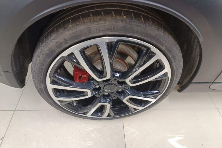 Used MINI JCW 2023 2.0T JOHN COOPER WORKS Pat Moss Commemorative Edition Exterior 8