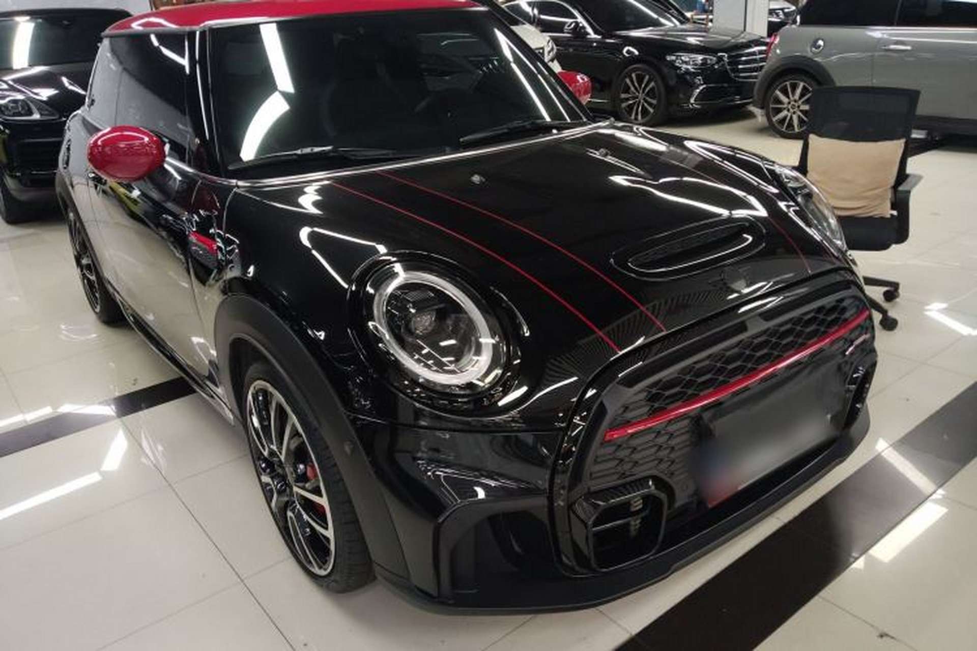 Used MINI JCW 2023 Facelift 2.0T JOHN COOPER WORKS ALL-IN Front Right 45 Deg