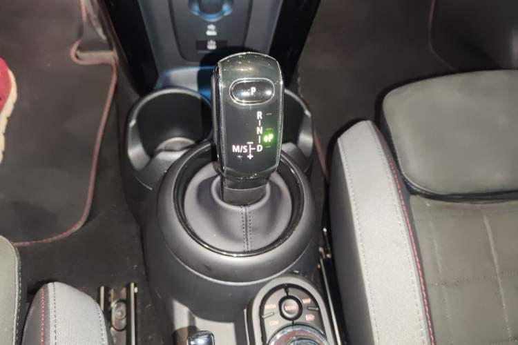 Used MINI JCW 2023 Facelift 2.0T JOHN COOPER WORKS ALL-IN Gear Lever