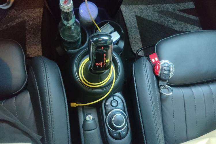 Used MINI JCW 2023 Facelift 2.0T JOHN COOPER WORKS ALL-IN Gear Lever
