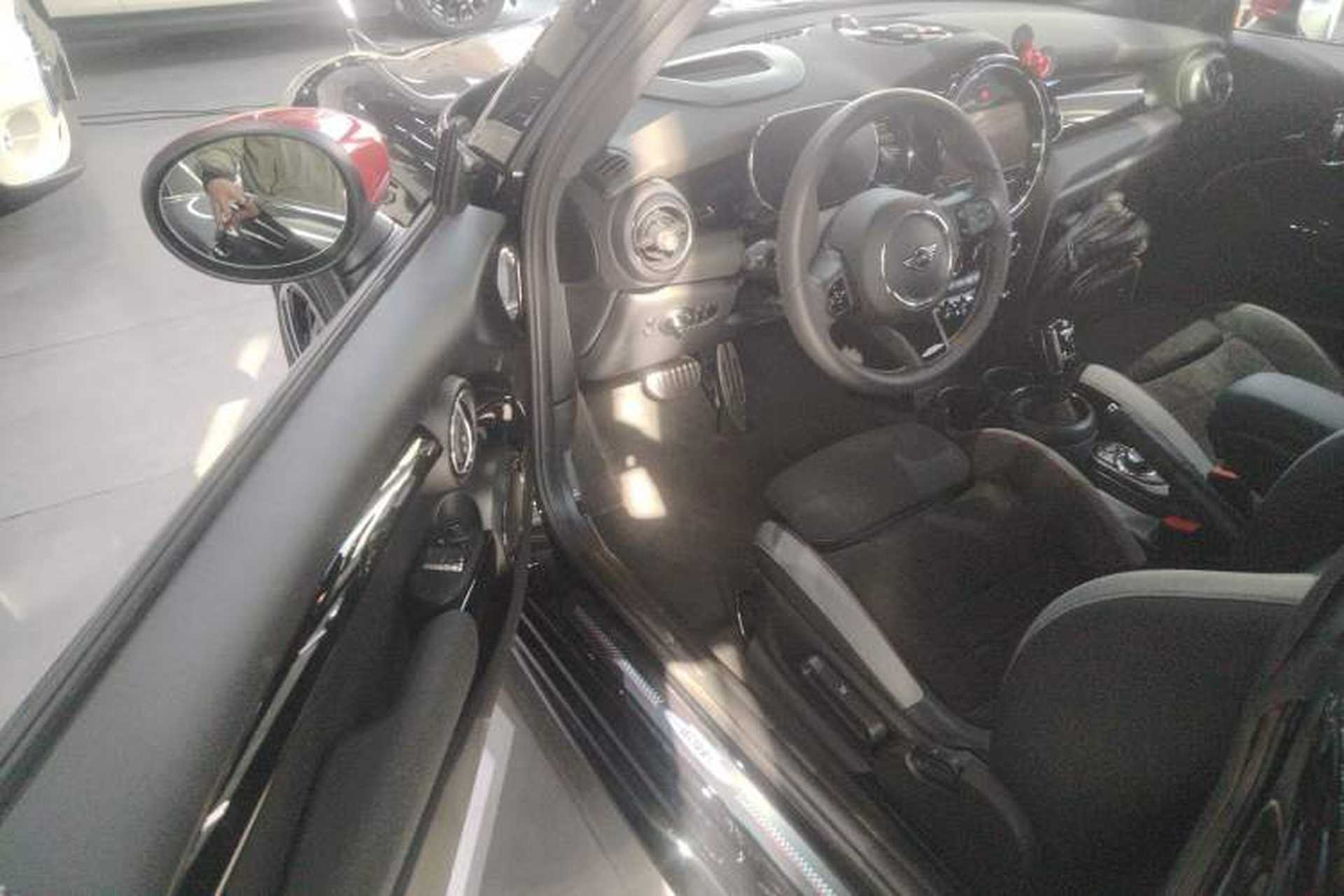 Used MINI JCW 2023 Facelift 2.0T JOHN COOPER WORKS ALL-IN Interior 3