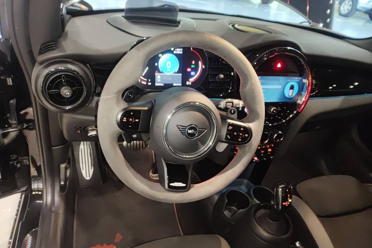 Used MINI JCW 2023 Facelift 2.0T JOHN COOPER WORKS ALL-IN Steering Wheel