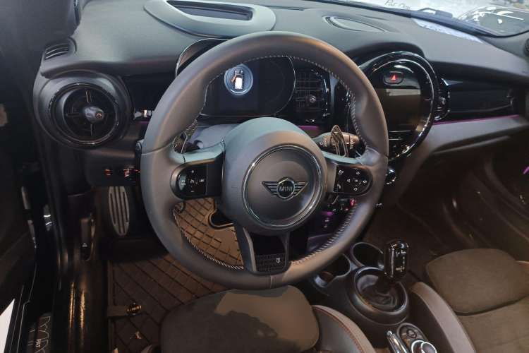 Used MINI JCW 2023 2.0T JOHN COOPER WORKS Pat Moss Commemorative Edition Steering Wheel