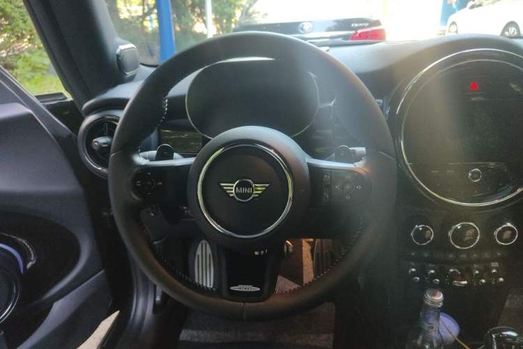 Used MINI JCW 2023 Facelift 2.0T JOHN COOPER WORKS ALL-IN Steering Wheel