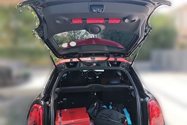 Used MINI JCW 2023 Facelift 2.0T JOHN COOPER WORKS ALL-IN Trunk
