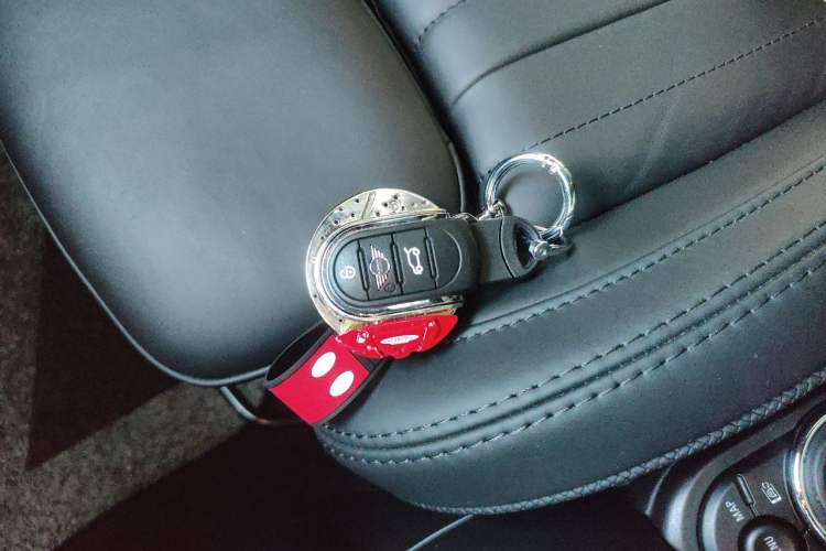 Used MINI JCW 2023 Facelift 2.0T JOHN COOPER WORKS ALL-IN Vehicle Key