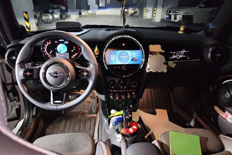 Used MINI JCW 2023 Facelift 2.0T JOHN COOPER WORKS ALL-IN Center Console