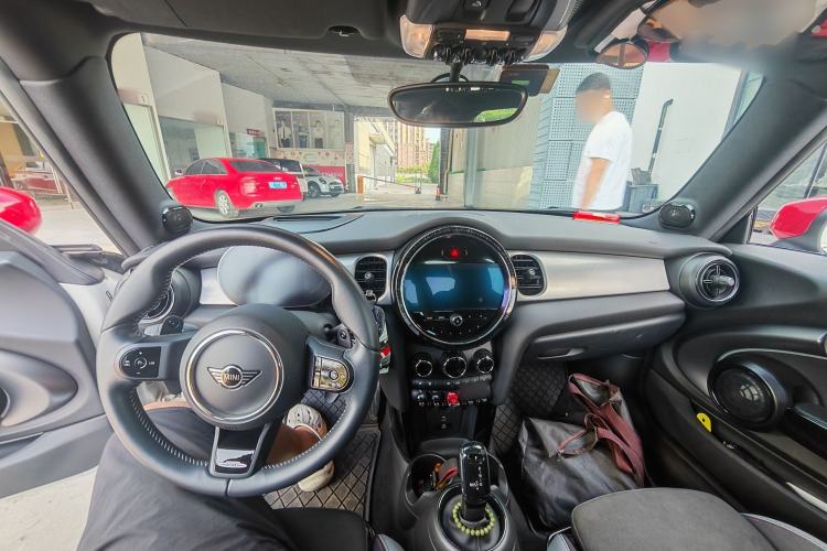 Used MINI JCW 2023 2.0T JOHN COOPER WORKS ALL-IN Center Console