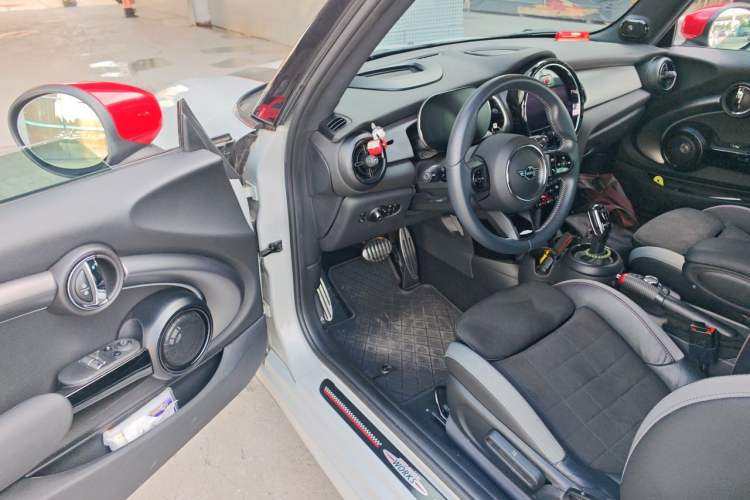 Used MINI JCW 2023 2.0T JOHN COOPER WORKS ALL-IN Driver Seat