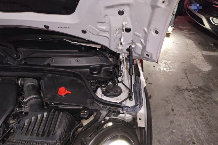 Used MINI JCW 2023 Facelift 2.0T JOHN COOPER WORKS ALL-IN Engine Bay Left