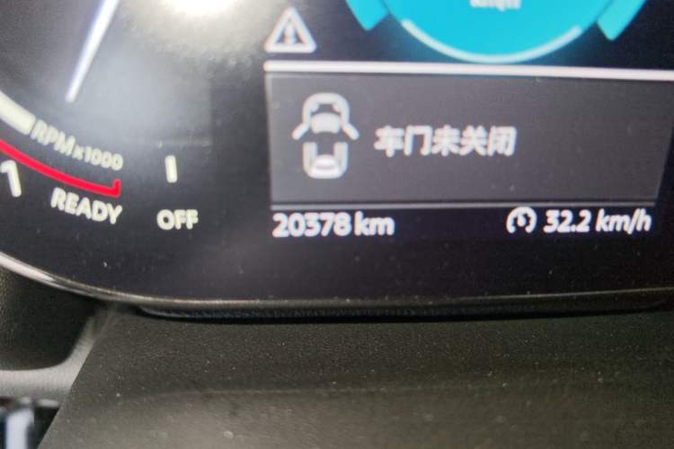 Used MINI JCW 2023 2.0T JOHN COOPER WORKS ALL-IN Odometer Close Up