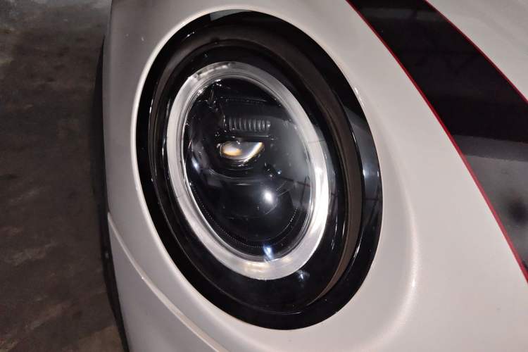 Used MINI JCW 2023 Facelift 2.0T JOHN COOPER WORKS ALL-IN Right Front Headlight