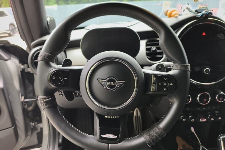 Used MINI JCW 2023 Facelift 2.0T JOHN COOPER WORKS ALL-IN Steering Wheel