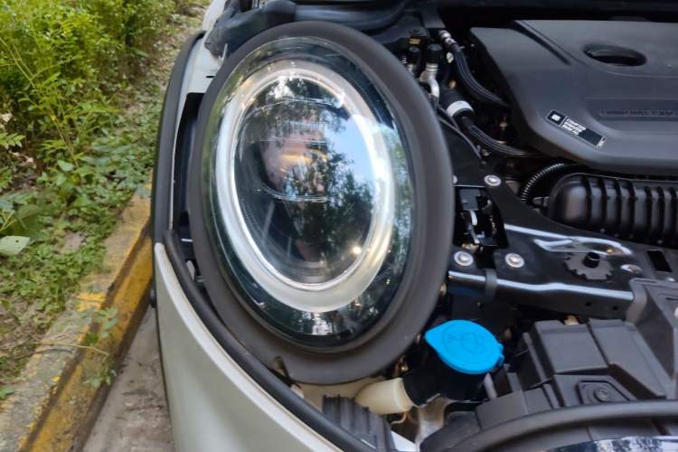 Used MINI JCW 2023 2.0T JOHN COOPER WORKS ALL-IN Right Front Headlight