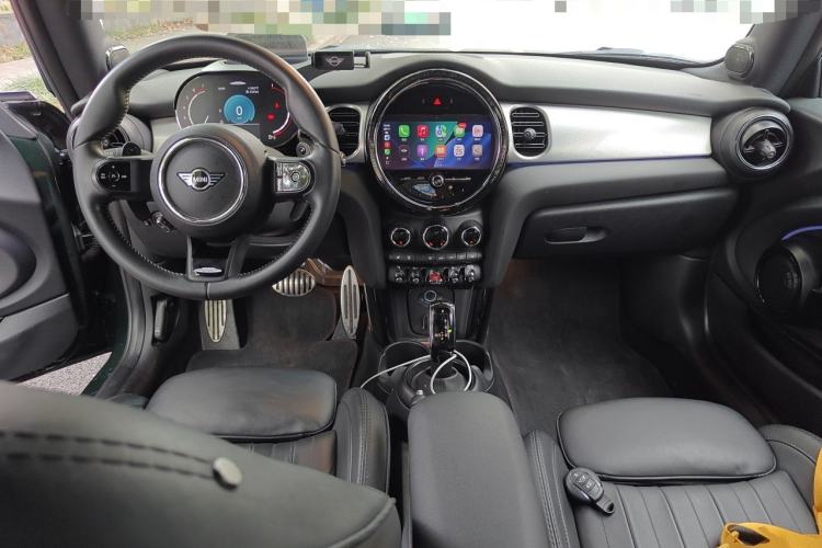 Used MINI JCW 2023 Facelift 2.0T JOHN COOPER WORKS ALL-IN Center Console