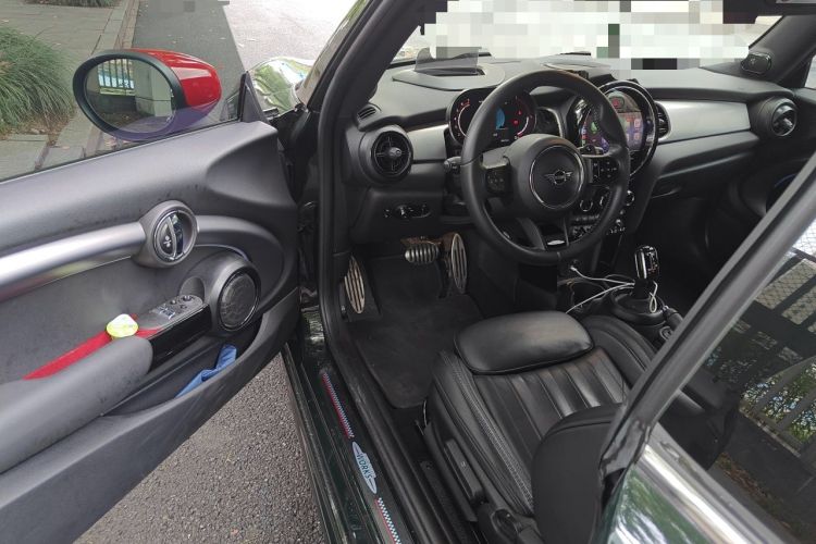 Used MINI JCW 2023 Facelift 2.0T JOHN COOPER WORKS ALL-IN Driver Seat