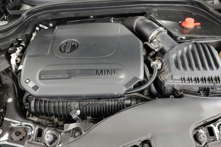 Used MINI JCW 2023 Facelift 2.0T JOHN COOPER WORKS ALL-IN Engine Bay