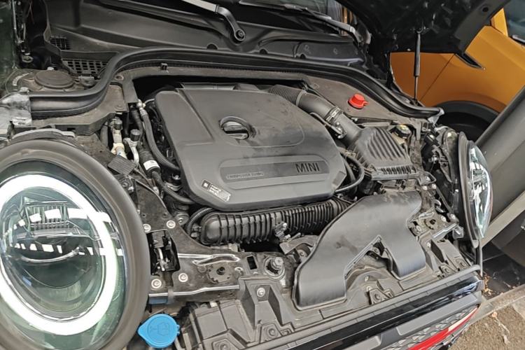 Used MINI JCW 2023 Facelift 2.0T JOHN COOPER WORKS ALL-IN Engine Bay