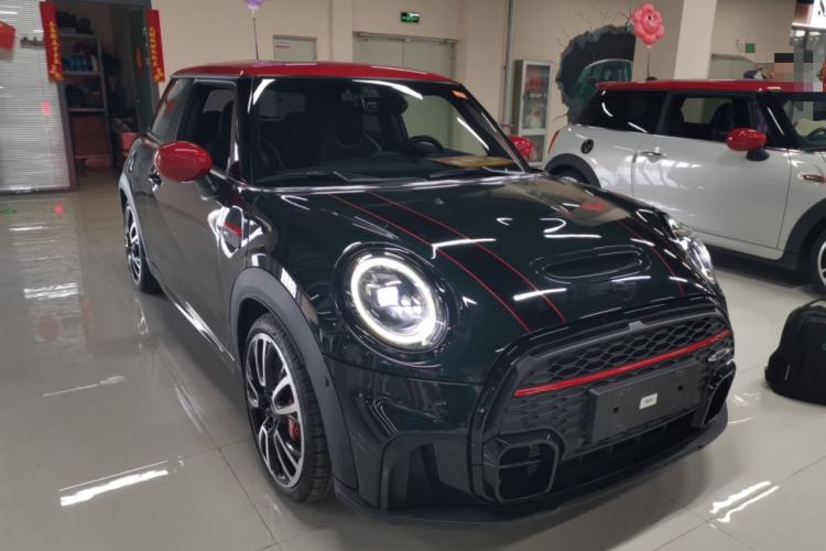 Used MINI JCW 2023 Facelift 2.0T JOHN COOPER WORKS ALL-IN Front Right 45 Deg