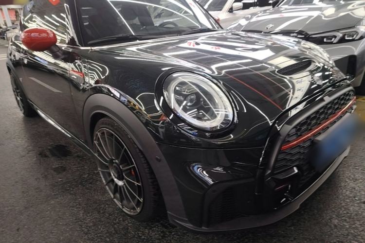 Used MINI JCW 2023 Facelift 2.0T JOHN COOPER WORKS ALL-IN Front Right 45 Deg