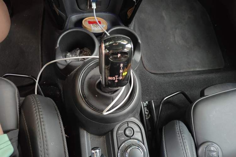 Used MINI JCW 2023 Facelift 2.0T JOHN COOPER WORKS ALL-IN Gear Lever