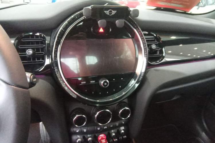 Used MINI JCW 2023 2.0T JOHN COOPER WORKS ALL-IN Interior 3