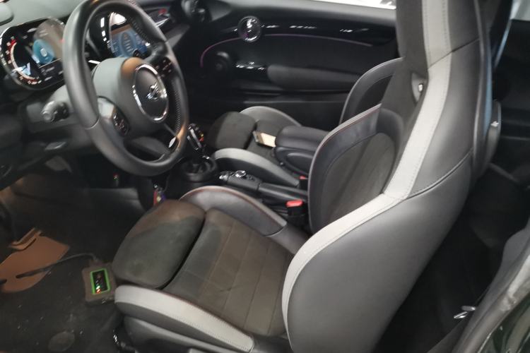 Used MINI JCW 2023 Facelift 2.0T JOHN COOPER WORKS ALL-IN Left Front Seat