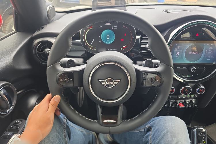 Used MINI JCW 2023 Facelift 2.0T JOHN COOPER WORKS ALL-IN Steering Wheel