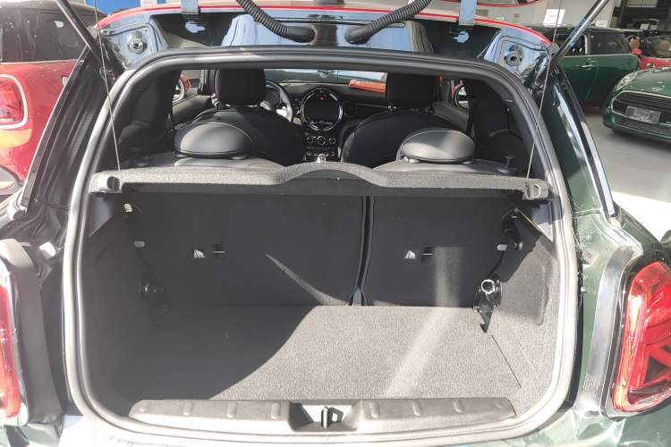 Used MINI JCW 2023 2.0T JOHN COOPER WORKS ALL-IN Trunk