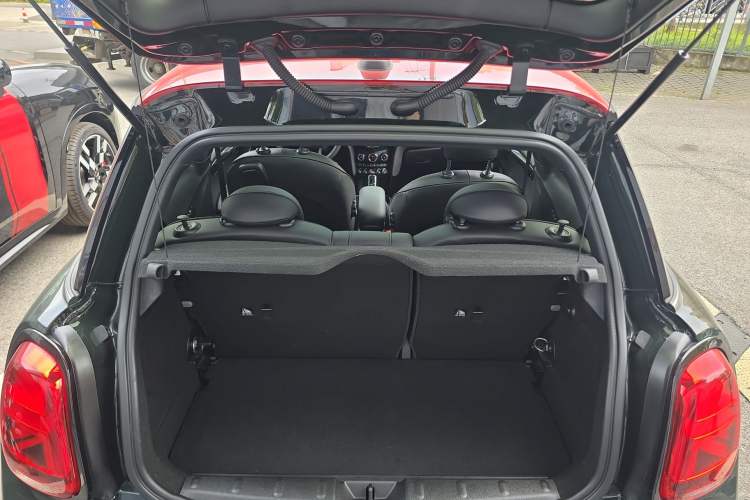 Used MINI JCW 2023 Facelift 2.0T JOHN COOPER WORKS ALL-IN Trunk