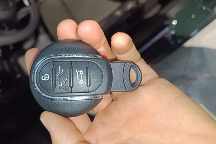 Used MINI JCW 2023 Facelift 2.0T JOHN COOPER WORKS ALL-IN Vehicle Key
