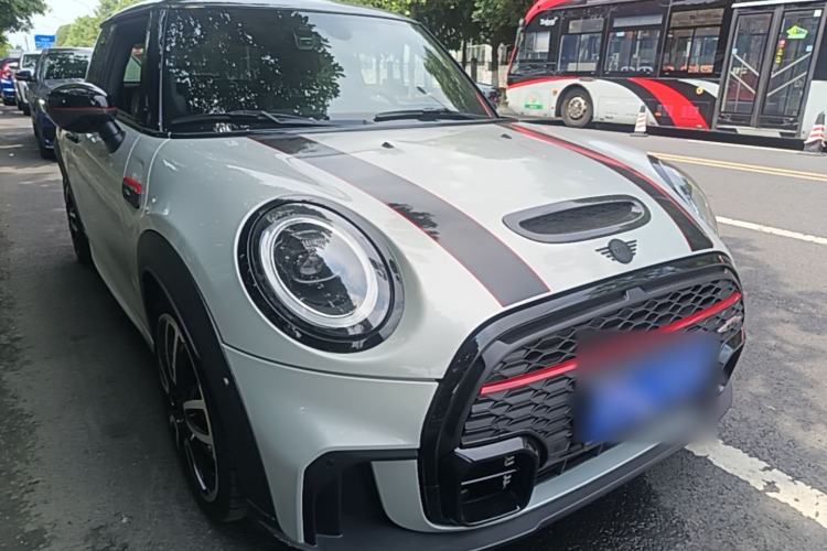 Used MINI JCW 2023 Facelift 2.0T JOHN COOPER WORKS ALL-IN Front Right 45 Deg