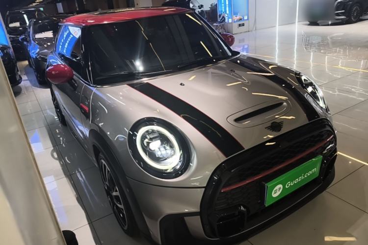 Used MINI JCW 2023 Facelift 2.0T JOHN COOPER WORKS ALL-IN Front Right 45 Deg