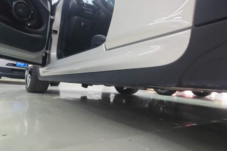 Used MINI JCW 2023 Facelift 2.0T JOHN COOPER WORKS ALL-IN Left Side Sill