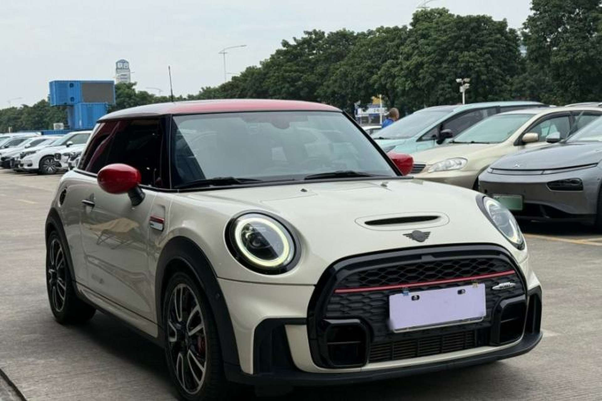 Used MINI JCW 2023 2.0T JOHN COOPER WORKS Pat Moss Commemorative Edition Exterior 2