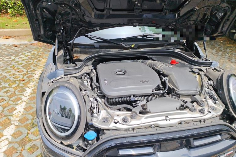 Used MINI JCW 2025 JOHN COOPER WORKS Engine Bay Right