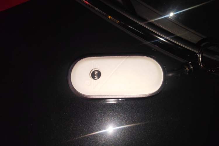 Used MINI JCW 2025 JOHN COOPER WORKS CABRIO Vehicle Key