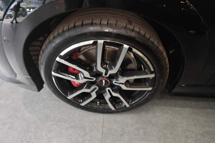 Used MINI JCW 2025 JOHN COOPER WORKS Exterior 4