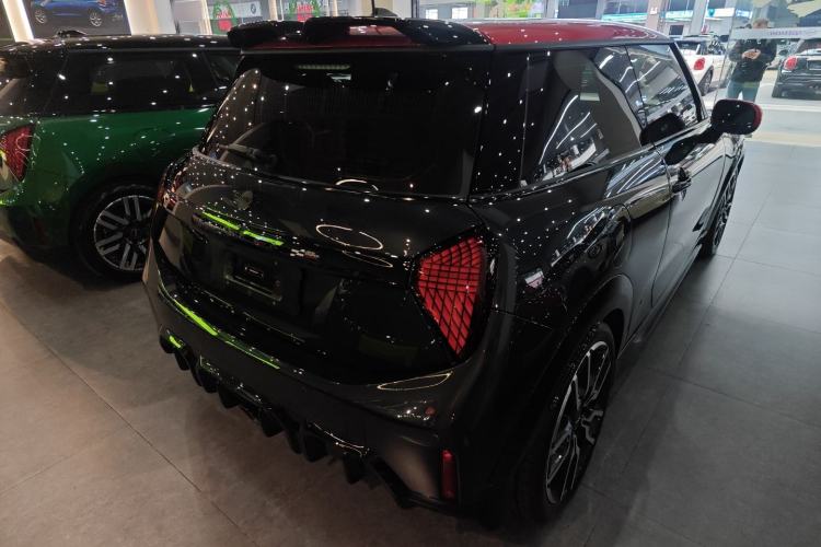 Used MINI JCW 2025 JOHN COOPER WORKS Rear Right 45 Deg