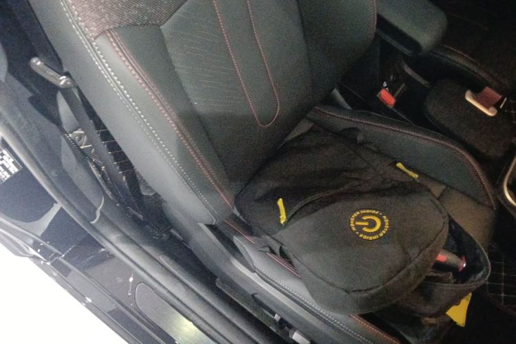 Used MINI JCW 2025 JOHN COOPER WORKS Right Front Seat