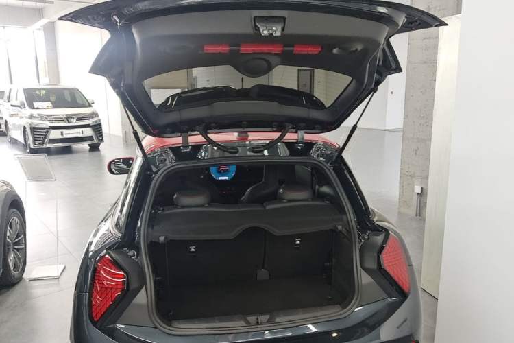Used MINI JCW 2025 JOHN COOPER WORKS Trunk