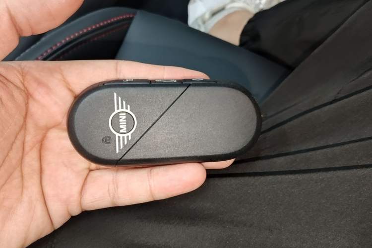 Used MINI JCW 2025 JOHN COOPER WORKS Vehicle Key