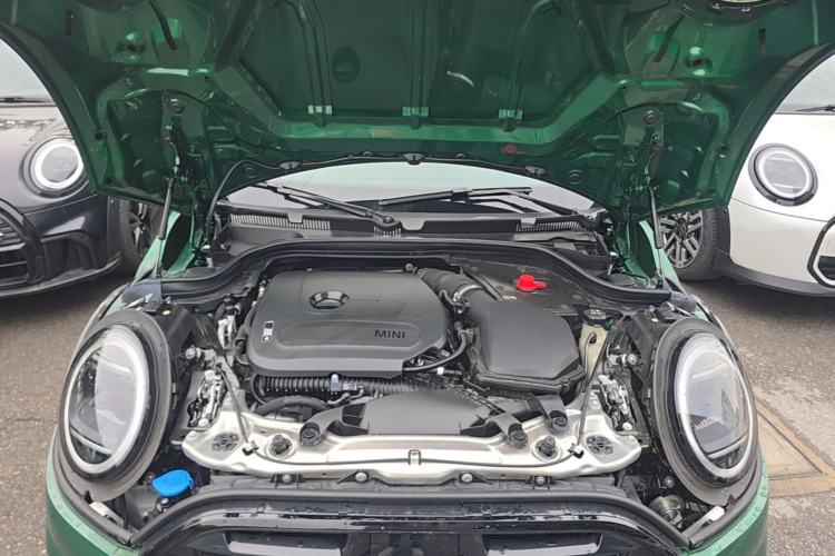 Used MINI JCW 2025 JOHN COOPER WORKS Engine Bay