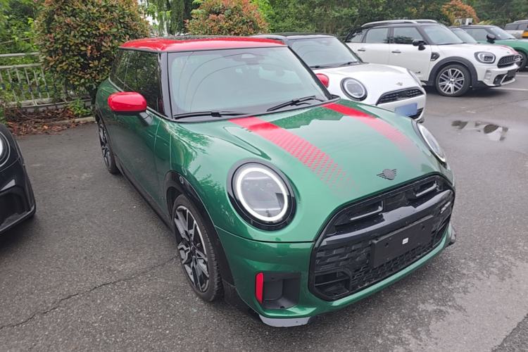 Used MINI JCW 2025 JOHN COOPER WORKS Front Right 45 Deg