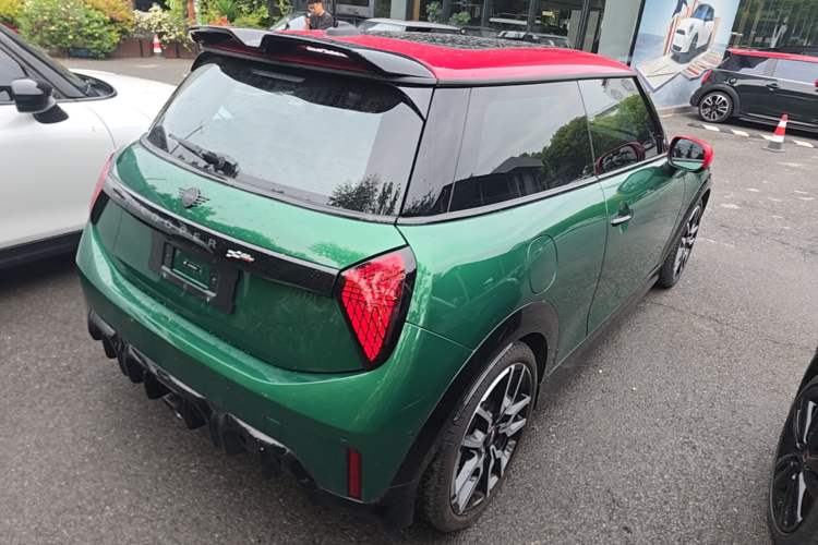 Used MINI JCW 2025 JOHN COOPER WORKS Rear Right 45 Deg