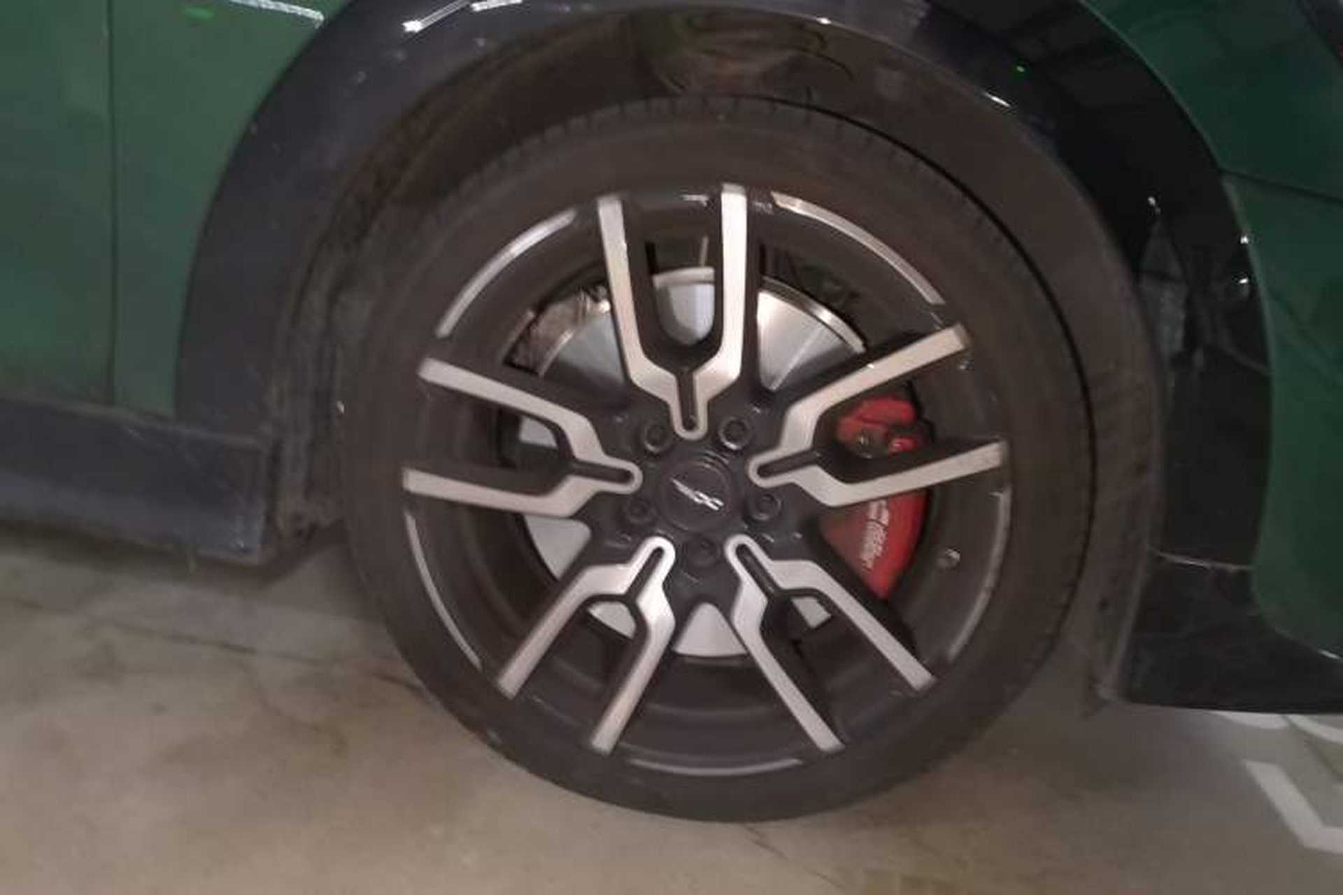 Used MINI JCW 2025 JOHN COOPER WORKS Right Front Wheel Hub