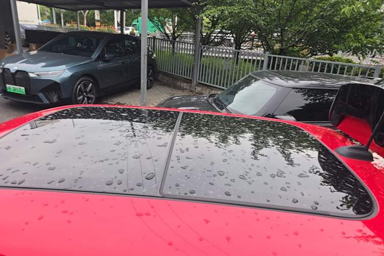 Used MINI JCW 2025 JOHN COOPER WORKS Roof