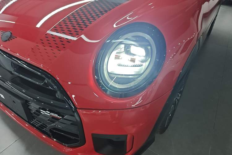 Used MINI JCW 2025 JOHN COOPER WORKS Left Front Headlight