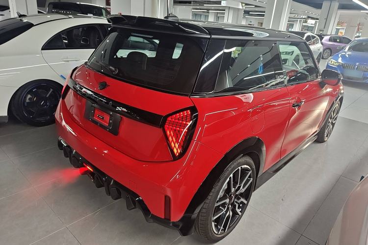 Used MINI JCW 2025 JOHN COOPER WORKS Rear Right 45 Deg