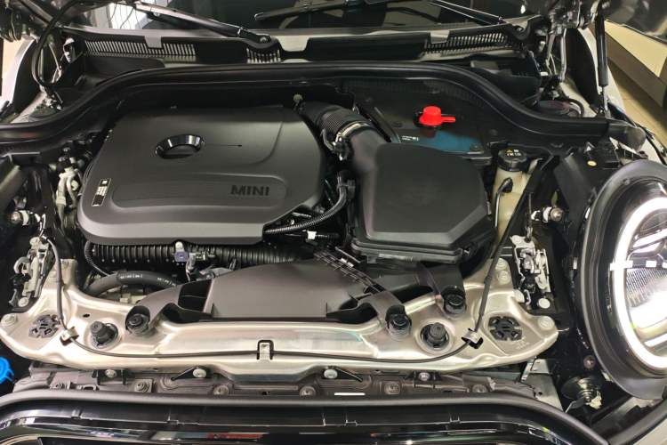 Used MINI JCW 2025 JOHN COOPER WORKS Engine Bay